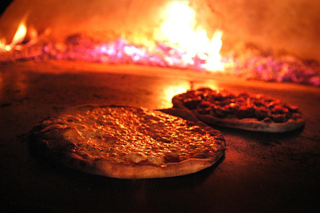 Steve`s Wood Fired Pizza